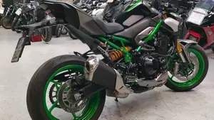 Kawasaki Z 900 SE (2025 - 26)  (7)