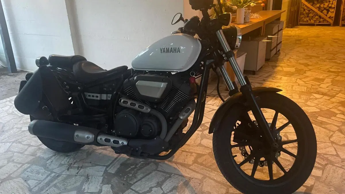 Yamaha XV 950 (2014 - 16)  (6)