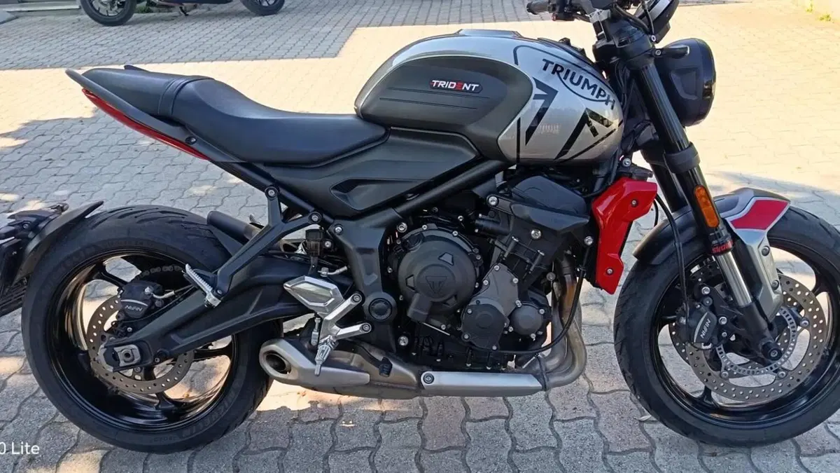 Triumph Trident 660 (2021 - 24)  (3)