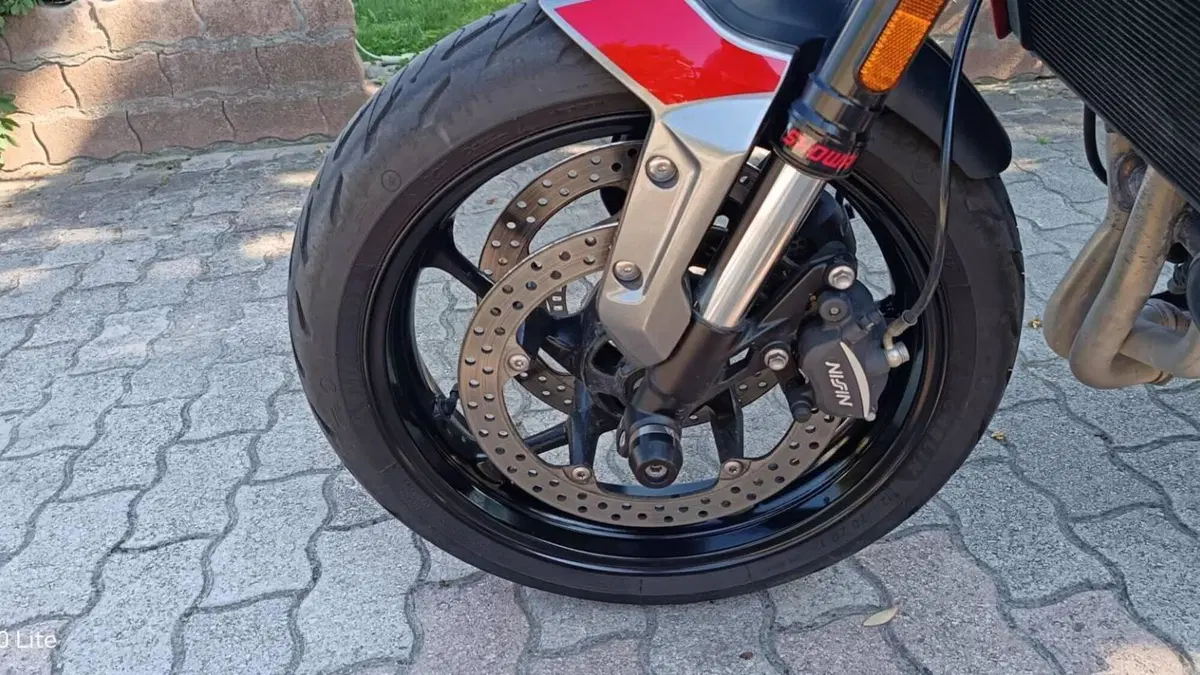 Triumph Trident 660 (2021 - 24)  (9)