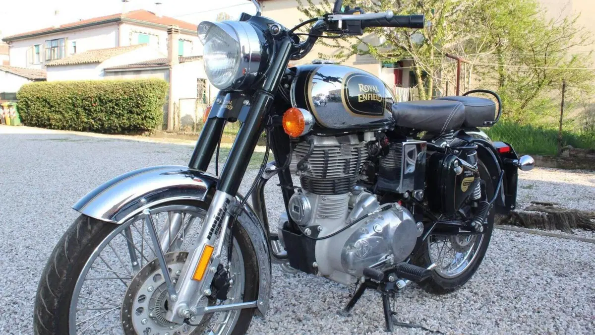 Royal Enfield Classic 500 EFI - Chrome (2017 - 20)  (6)