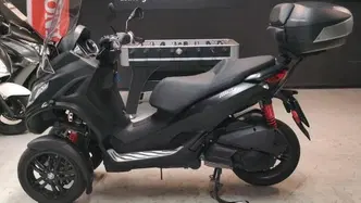 Piaggio MP3 300 ABS Hpe (2021 - 24) usata