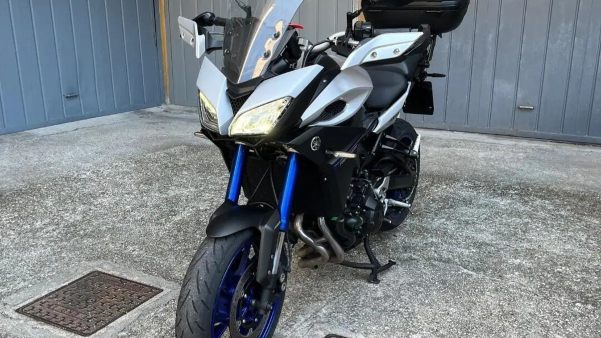 Yamaha Tracer 900 ABS (2015 - 16)  (4)