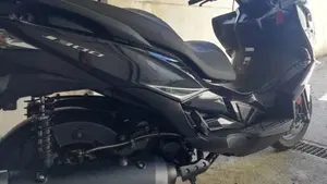 Kawasaki J 300 (2017 - 21)  (3)
