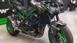 Kawasaki Z 900 (2021 - 24)  (5)