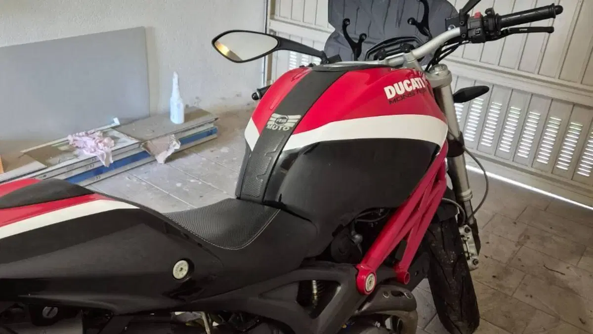 Ducati Monster 796 (2010 - 13) 