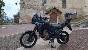 Honda Africa Twin CRF 1100L (2022 - 23)  (2)