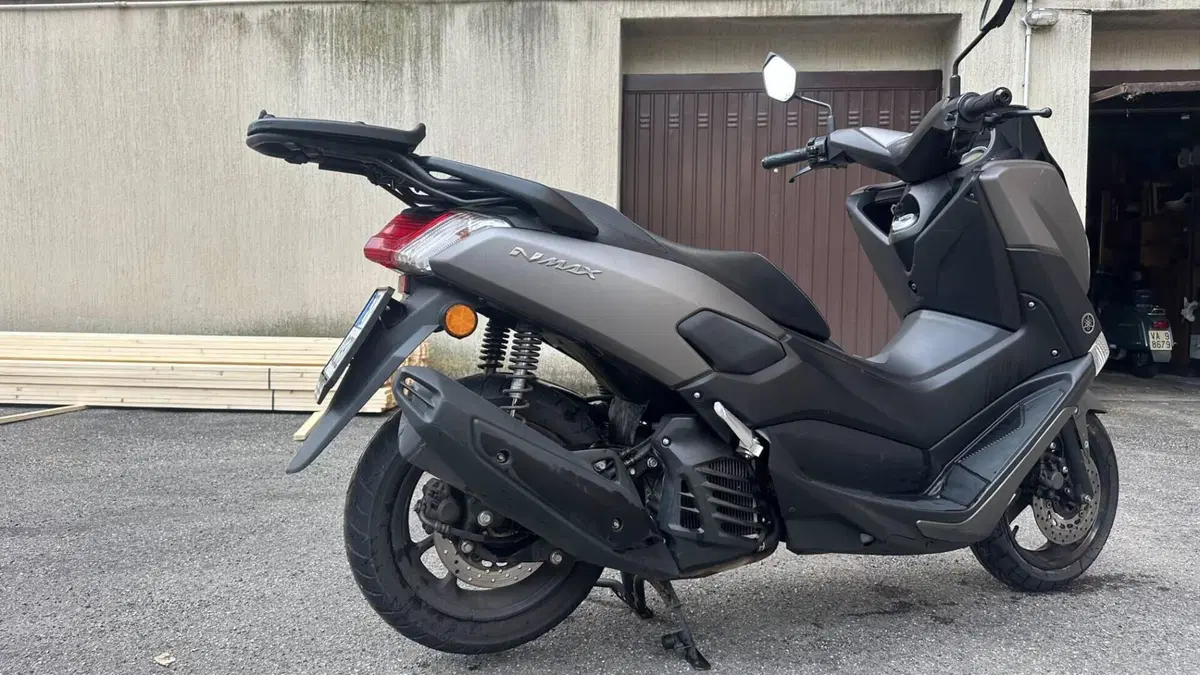 Yamaha N-Max 125 (2017 - 20)  (4)