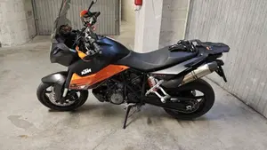 KTM 990 Supermoto T (2009 - 11)  (5)