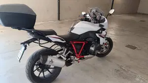 Bmw R 1250 RS (2021 - 25)  (2)