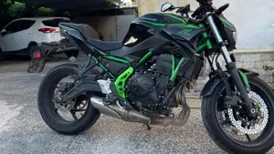 Kawasaki Z 650 (2025 - 26)  (3)