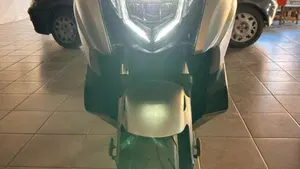 Honda Integra 750 DCT Sport (2017)  (4)