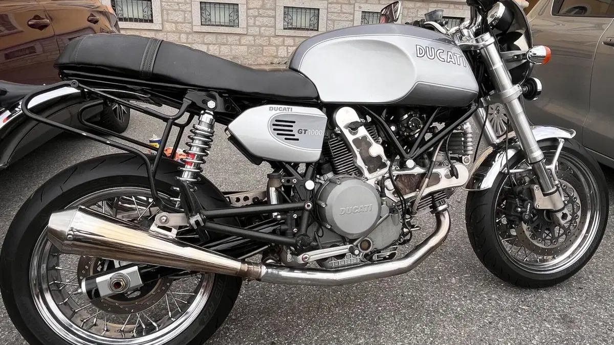 Ducati Sportclassic GT 1000  (4)