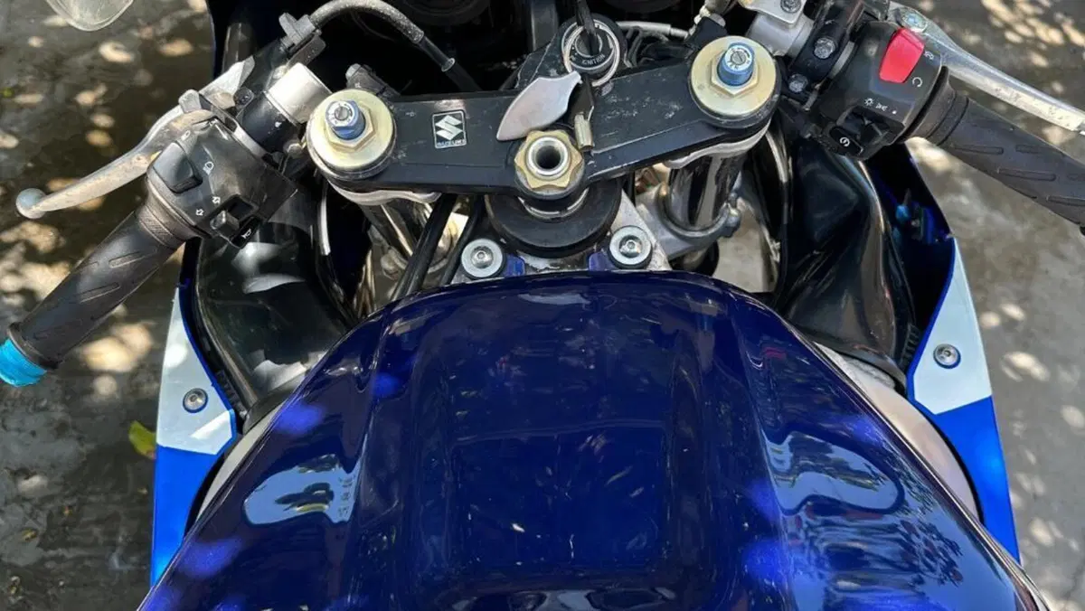 Suzuki GSX R 600 (2001 - 03)  (2)