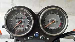 Triumph Bonneville T100 (2008 - 16)  (4)