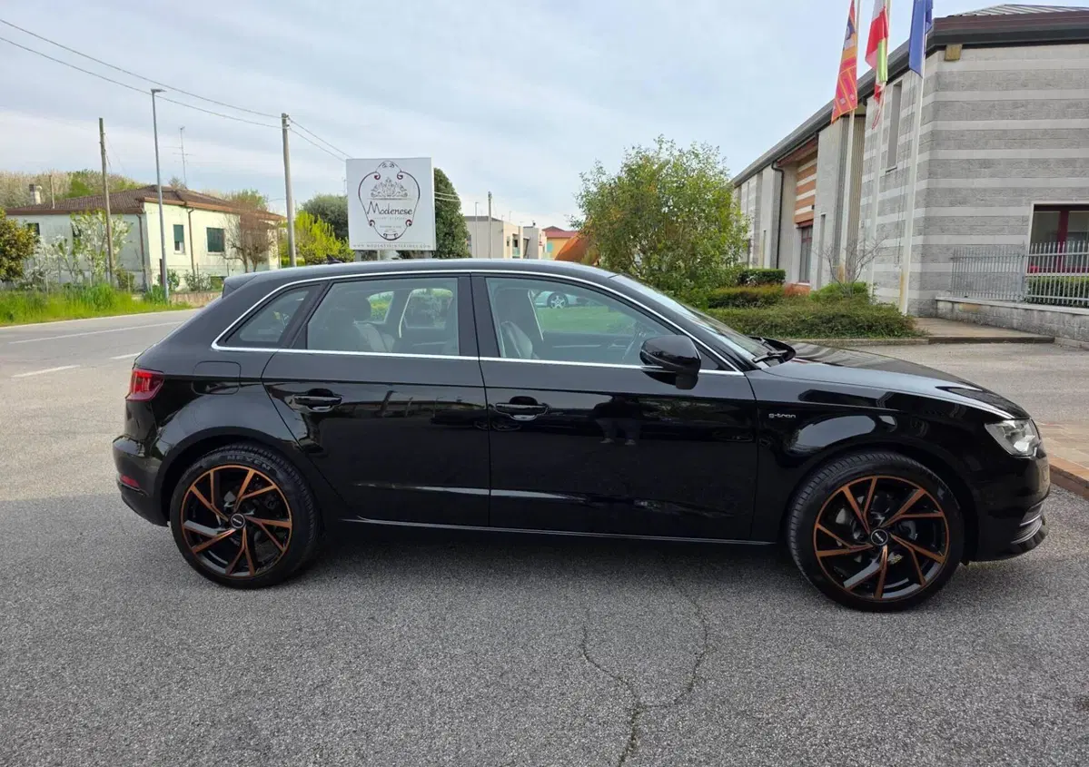 Audi A3 1.4 TFSI 125 CV Ambition (7)