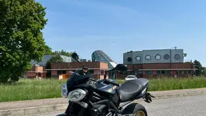 Triumph Street Triple R (2009 - 12)  (5)