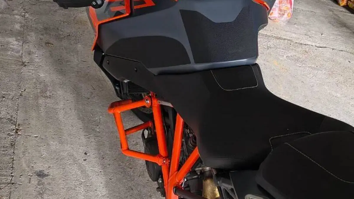 KTM 1290 Super Duke GT (2022 - 25)  (7)