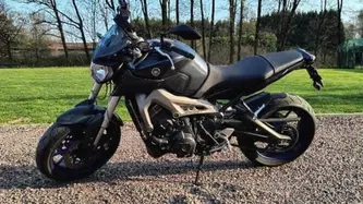 Yamaha MT-09 (2013 - 15) usata
