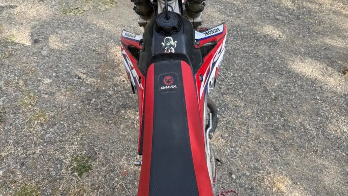 Honda CRF 250R (2008)  (5)