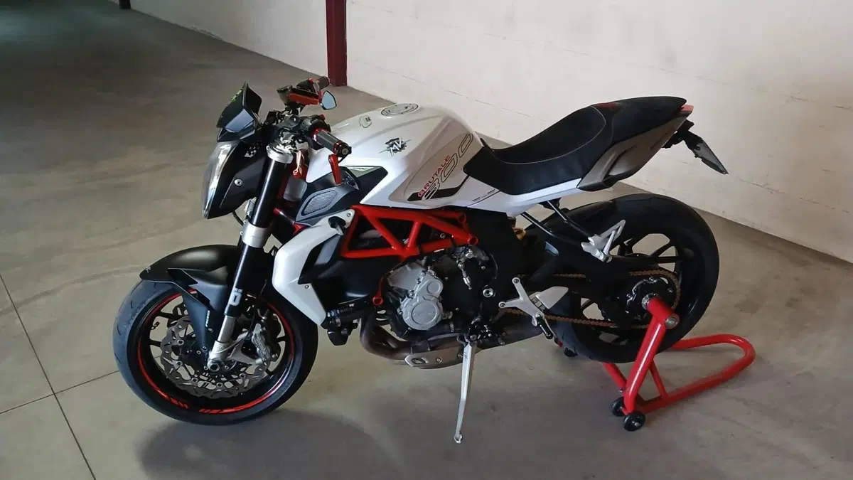 MV Agusta Brutale 800 EAS ABS (2012 - 15) 