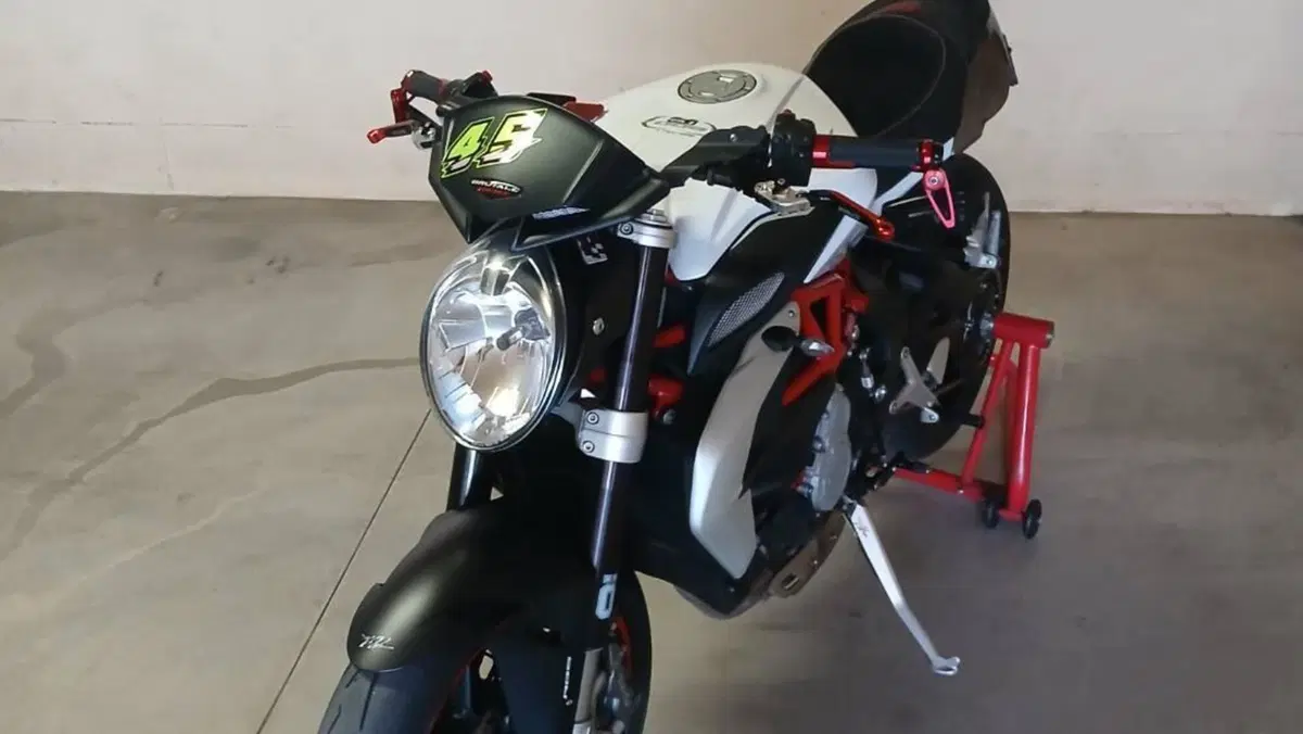 MV Agusta Brutale 800 EAS ABS (2012 - 15)  (3)