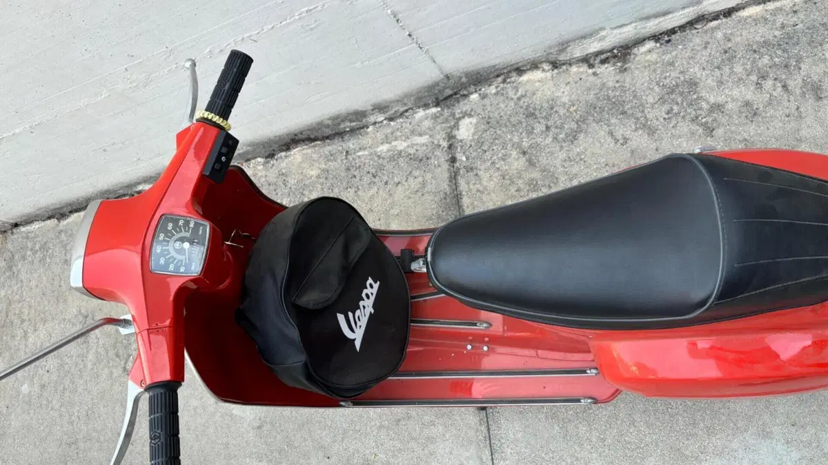 Piaggio   (2)