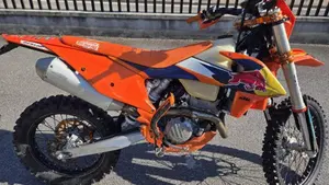 KTM 250 EXC-F (2021)  (2)