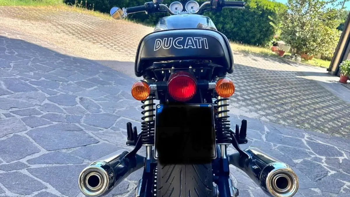 Ducati Sportclassic GT 1000  (2)