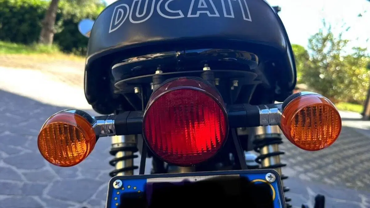 Ducati Sportclassic GT 1000  (4)