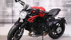 MV Agusta Dragster 800 Rosso (2021 - 23)  (7)