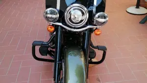 Harley-Davidson 114 Heritage Classic (2018 - 20) - FLHCS  (2)