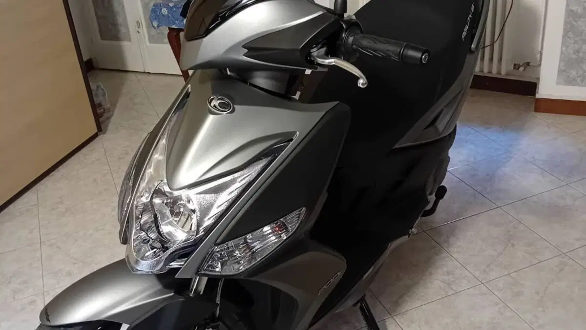 Kymco Agility 200i R16 + (2021 - 25)  (2)