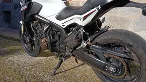 Honda CB 650 F (2017 - 18)  (4)