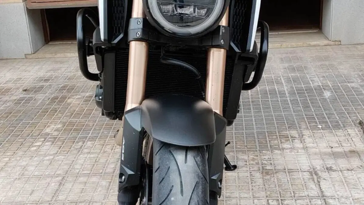 Honda CB 650 R (2021 - 23)  (4)