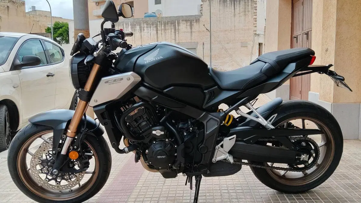 Honda CB 650 R (2021 - 23)  (2)
