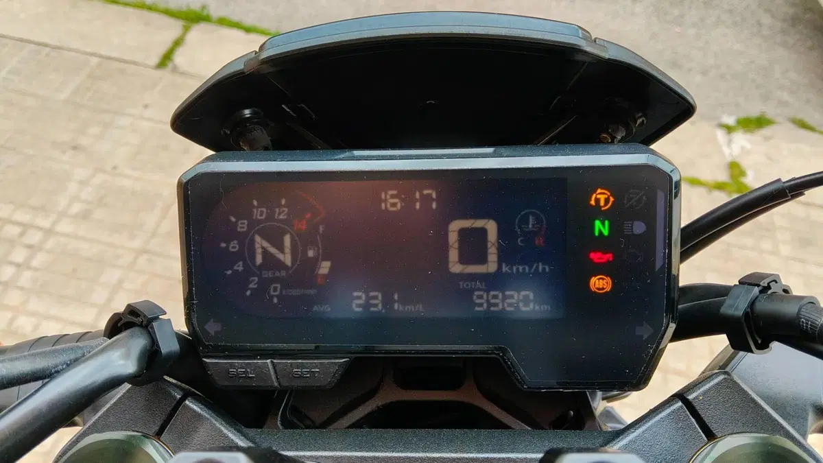 Honda CB 650 R (2021 - 23)  (5)