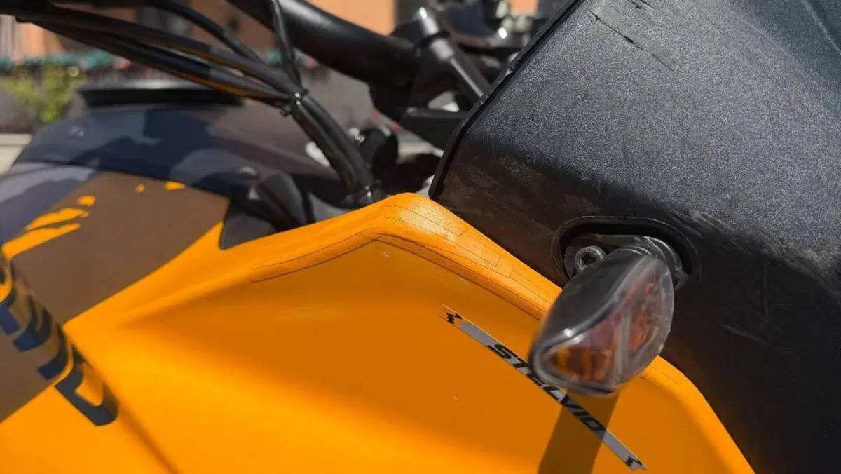 Moto Guzzi Stelvio (2024 - 26)  (2)