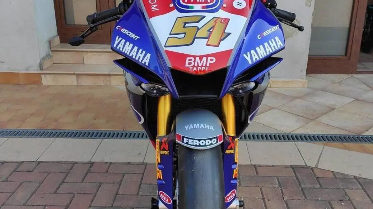 Yamaha YZF R1 Toprak Replica (2022)  (4)