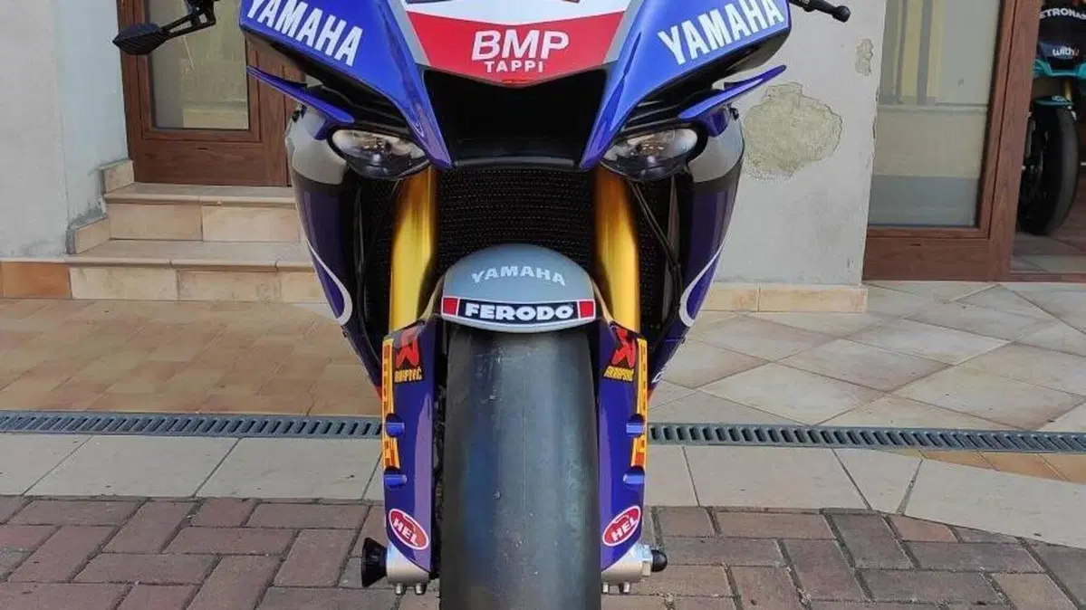Yamaha YZF R1 Toprak Replica (2022)  (5)
