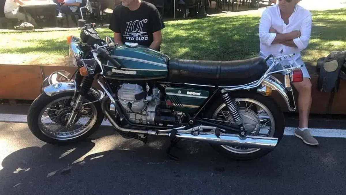 Moto Guzzi   (3)