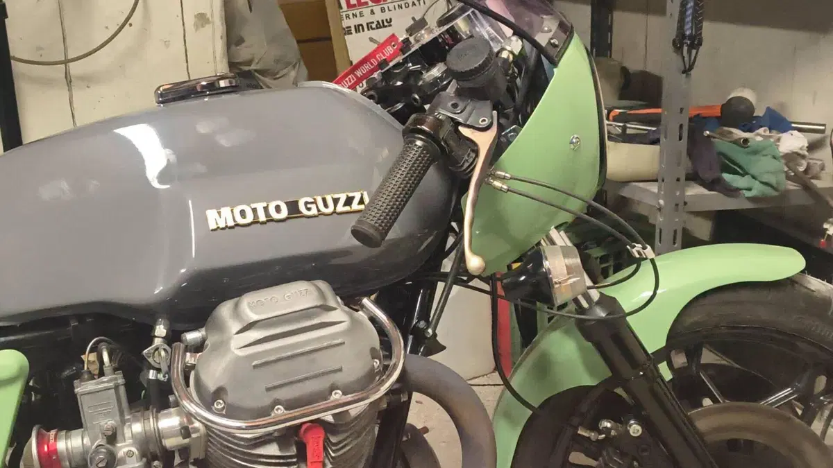 Moto Guzzi   (3)