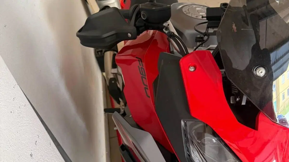 Bmw F 900 XR (2020 - 24)  (4)