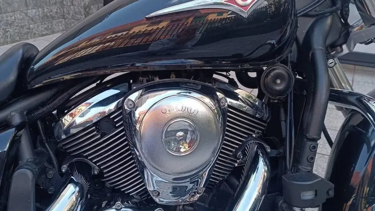 Kawasaki Vulcan VN 900 Classic (2011 - 16)  (9)