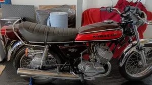 Kawasaki   (3)