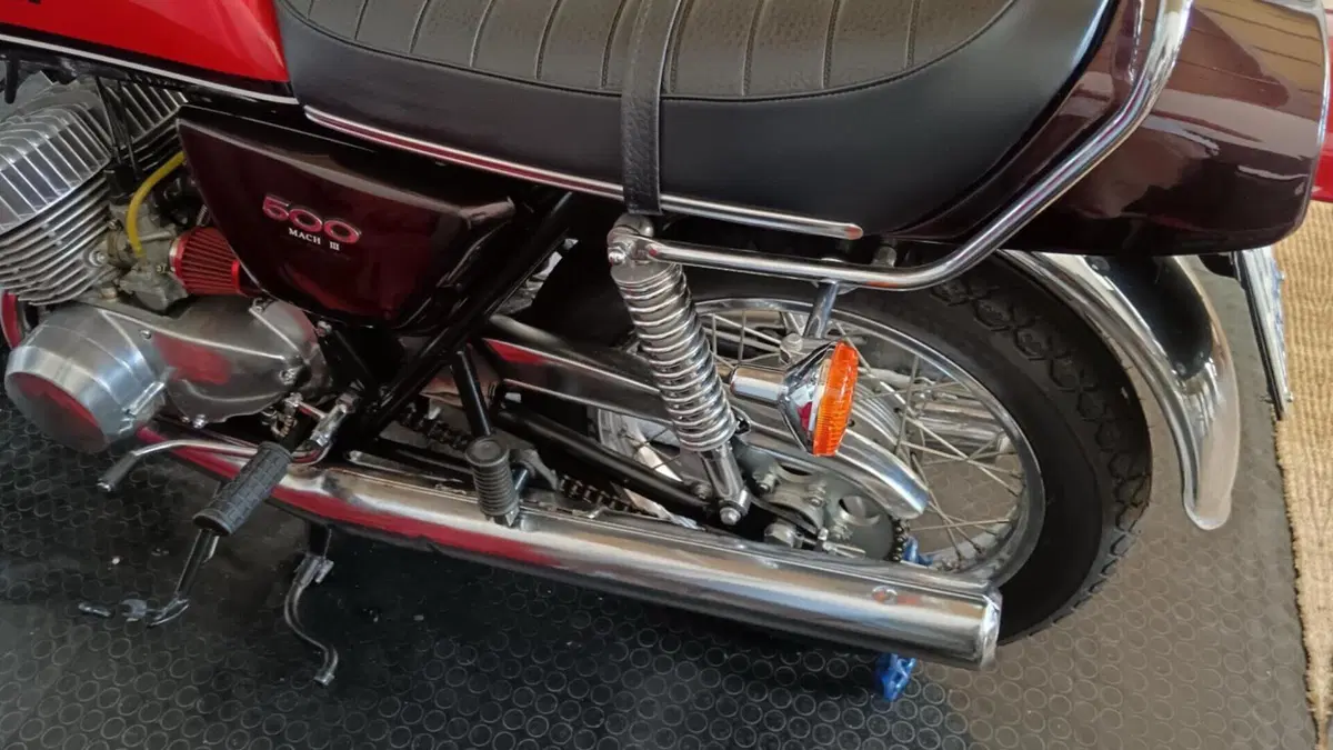 Kawasaki   (4)