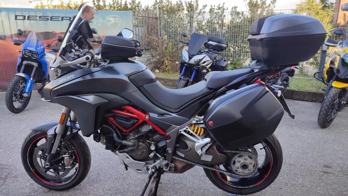 Ducati Multistrada 1200 S (2015 - 17)  (2)