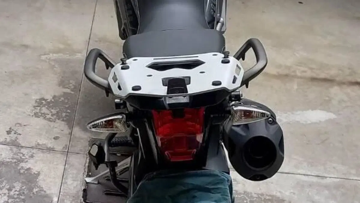 Triumph Tiger 800 XRx (2017 - 18)  (6)