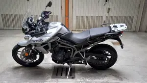 Triumph Tiger 800 XRx (2017 - 18)  (7)