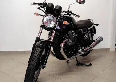 Moto Guzzi V7 III Special (2017 - 20) - Annuncio 10035460
